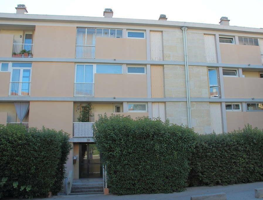 
                                                Location
                                                 Appartement 2 pièces 50 m² à Aix-En-Provence