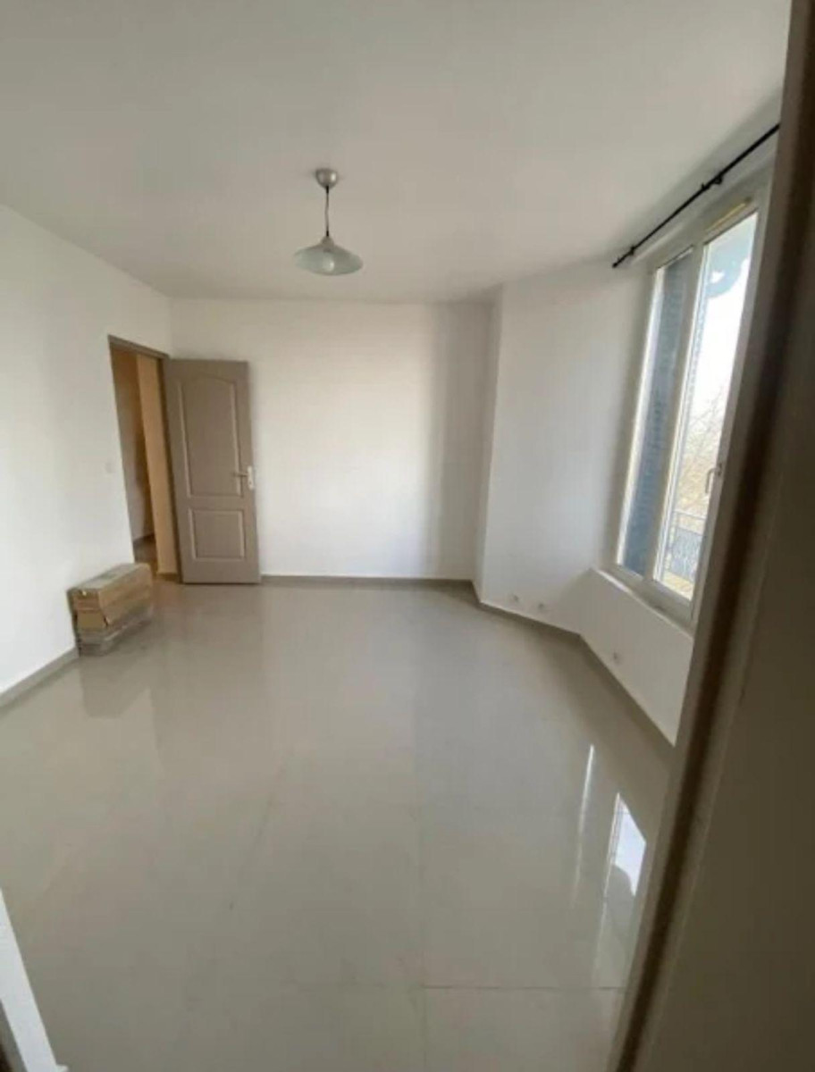
                                                Location
                                                 Appartement 2 pièces 50m2