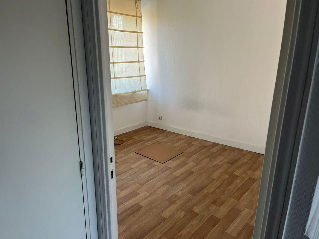 
                                                Location
                                                 Appartement 2 pieces 52m²
