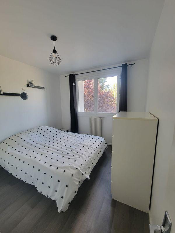 
                                                Location
                                                 Appartement . 2 pièces . 54m²