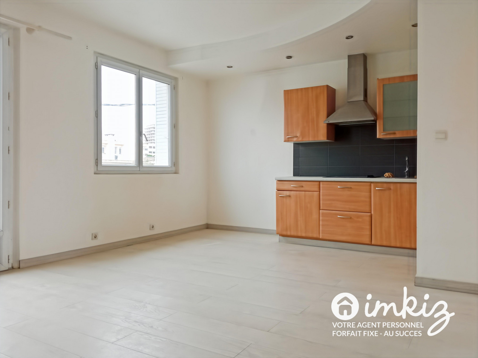 
                                                Vente
                                                 Appartement 2 pièces