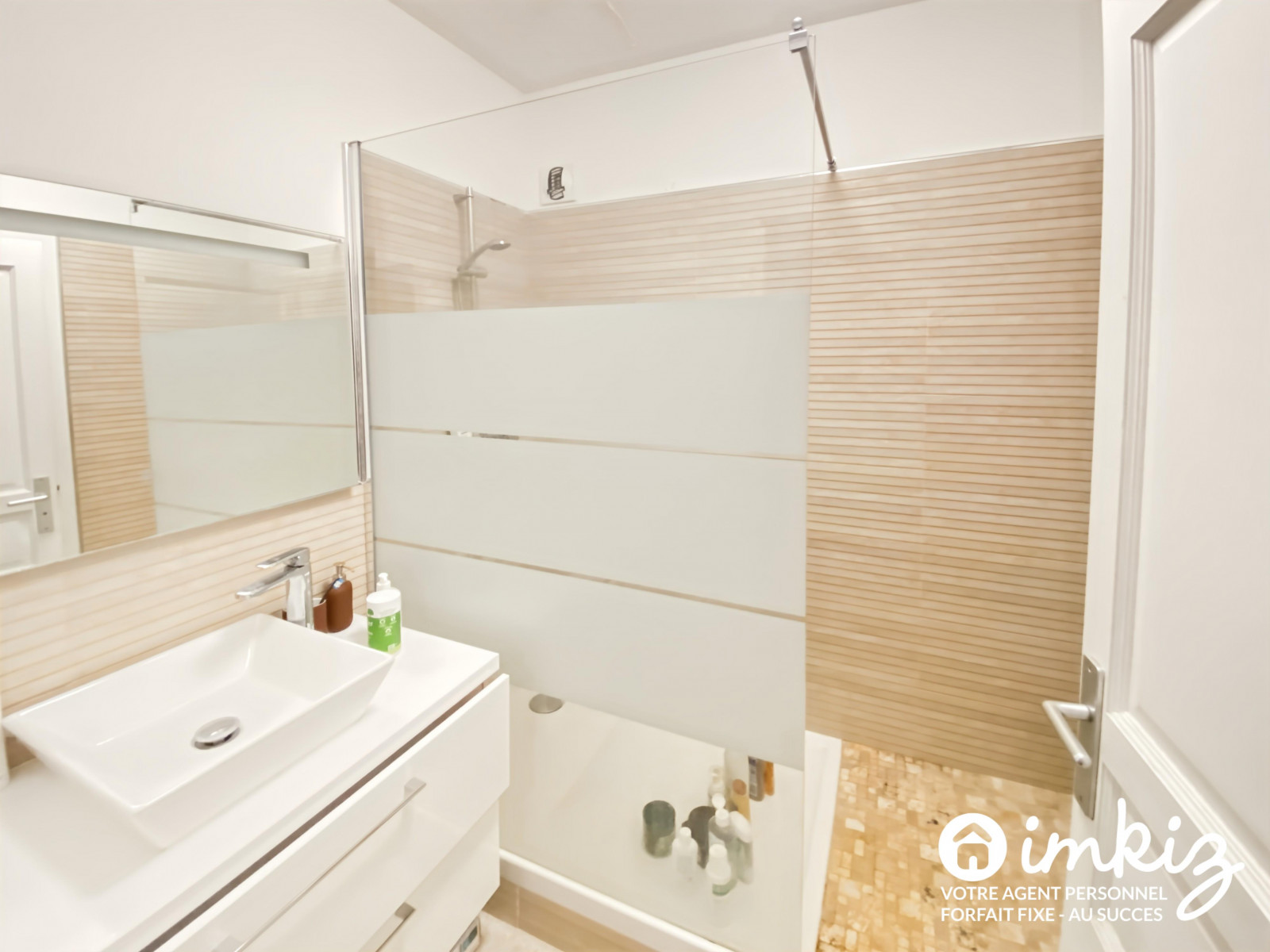 
                                                Vente
                                                 Appartement 2 pièces