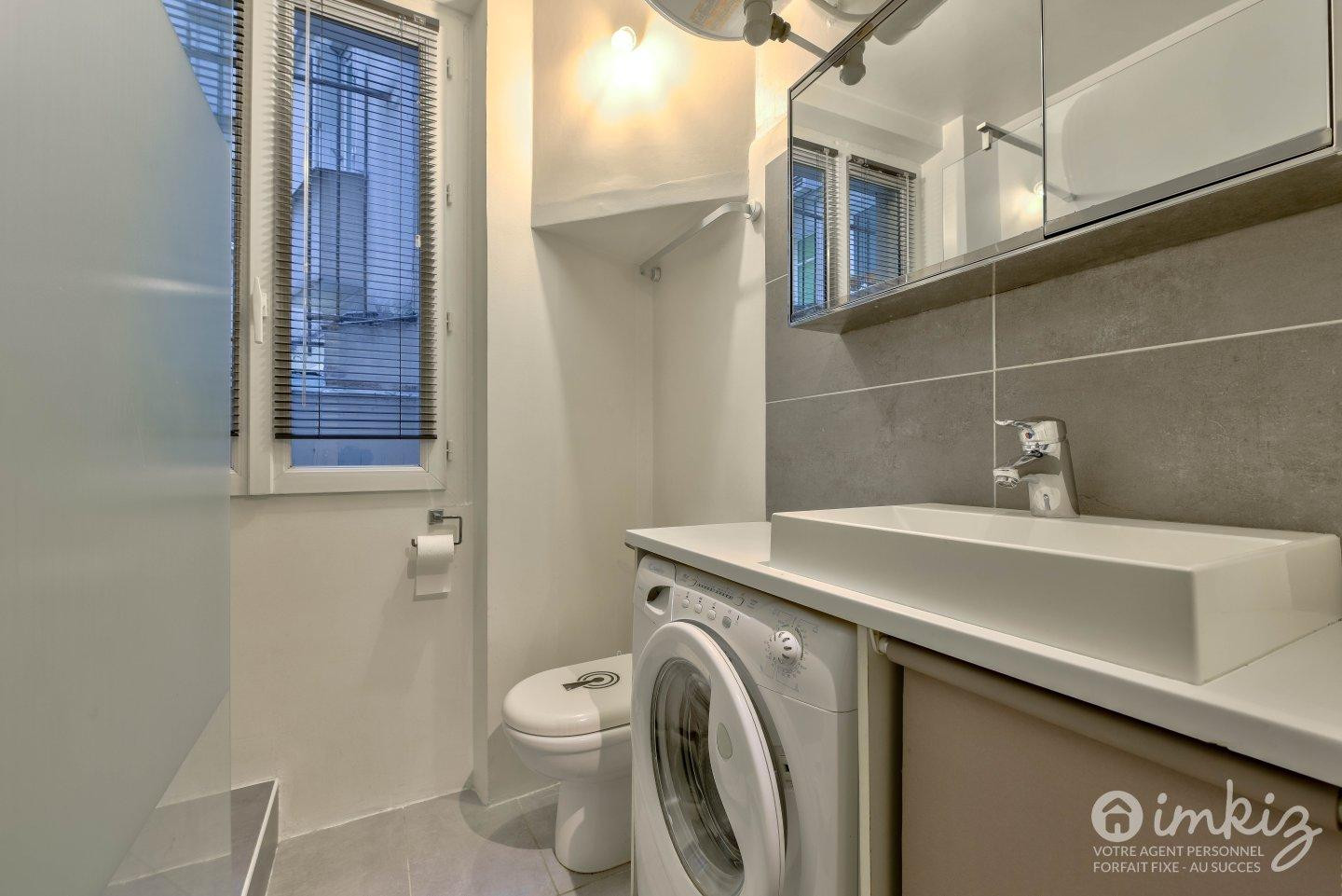 
                                                Vente
                                                 Appartement 2 pièces