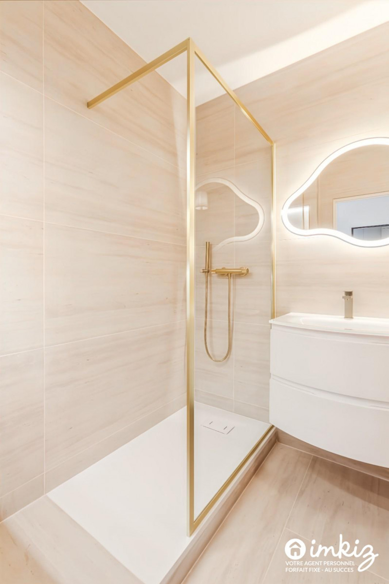 
                                                Vente
                                                 Appartement 2 pièces