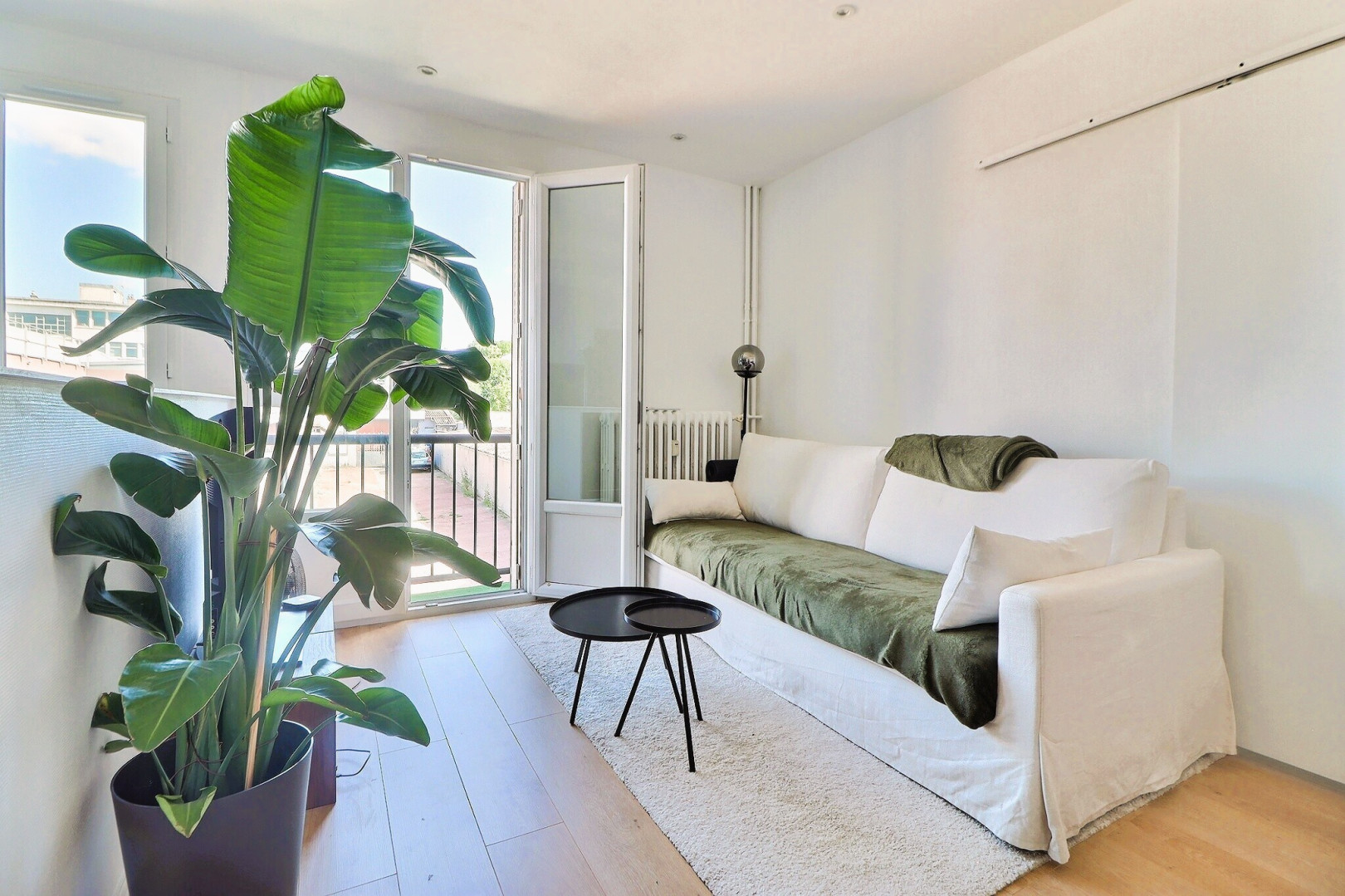 
                                                Vente
                                                 Appartement 2 pièces