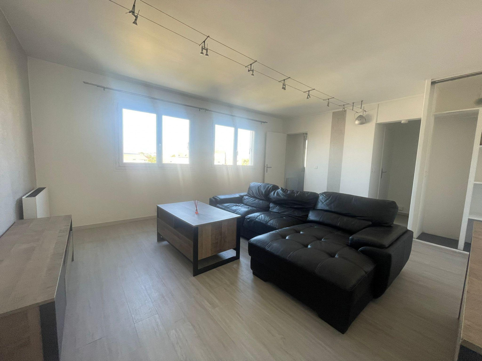 
                                                Vente
                                                 Appartement 2 pièces