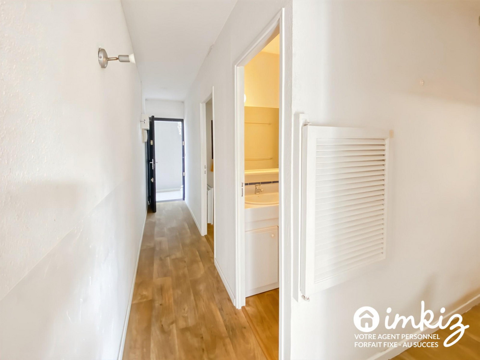 
                                                Vente
                                                 Appartement 2 pièces