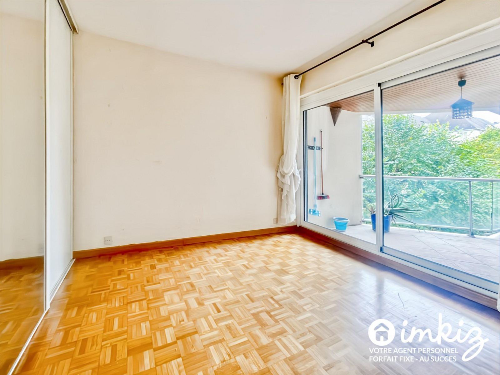 
                                                Vente
                                                 Appartement 2 pièces