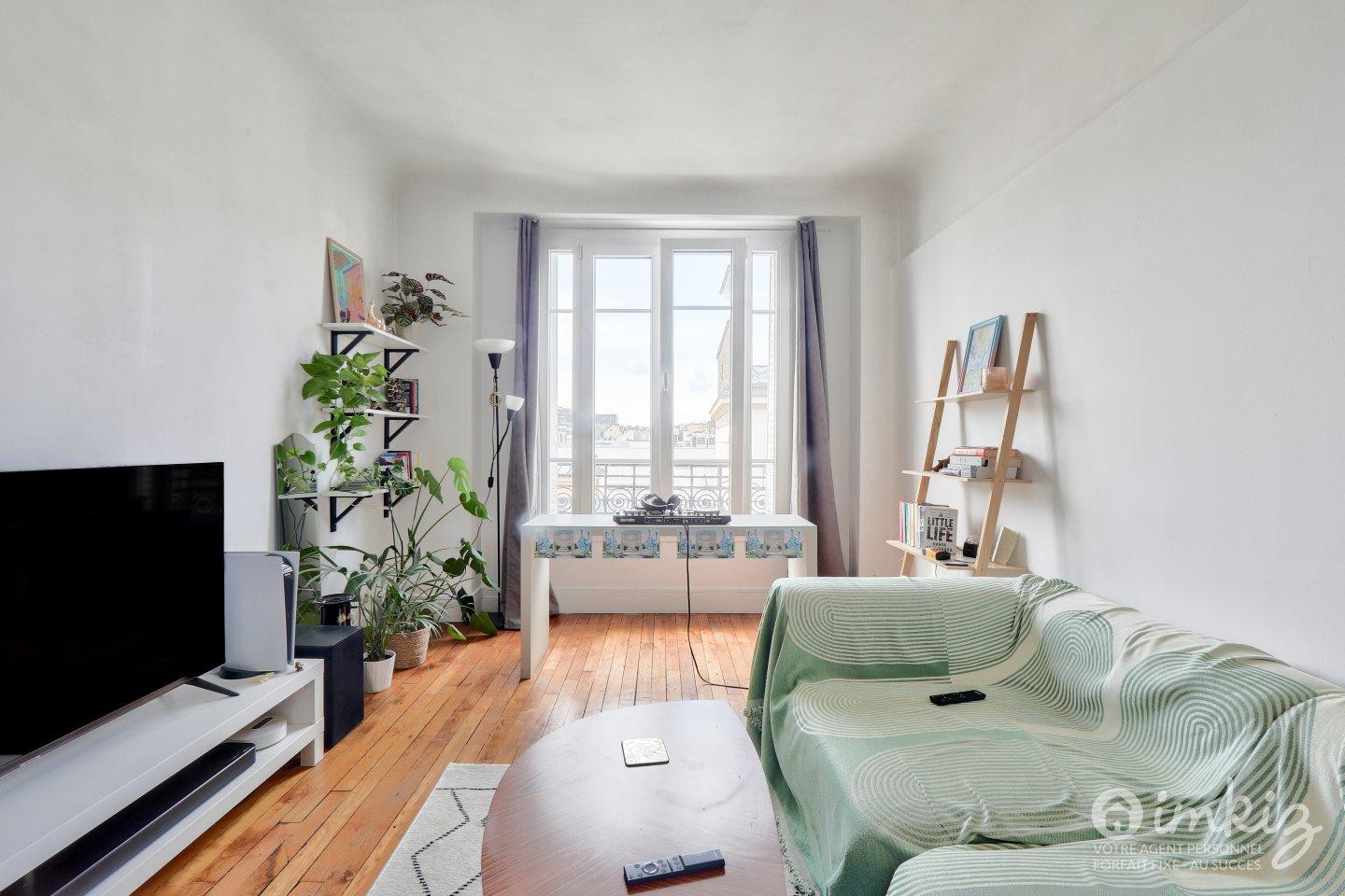 
                                                Vente
                                                 Appartement 2 pièces