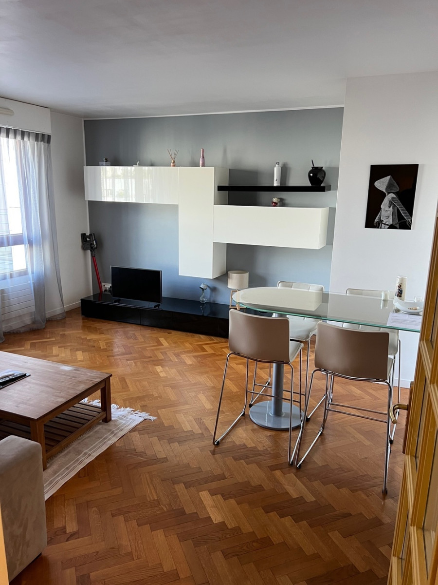 
                                                Location
                                                 Appartement 2 pièces