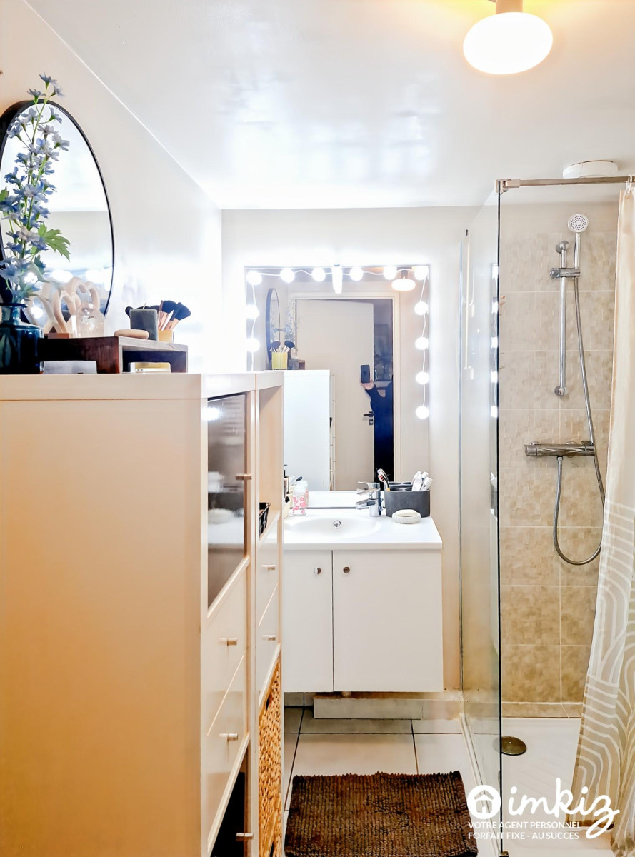 
                                                Vente
                                                 Appartement 2 pièces