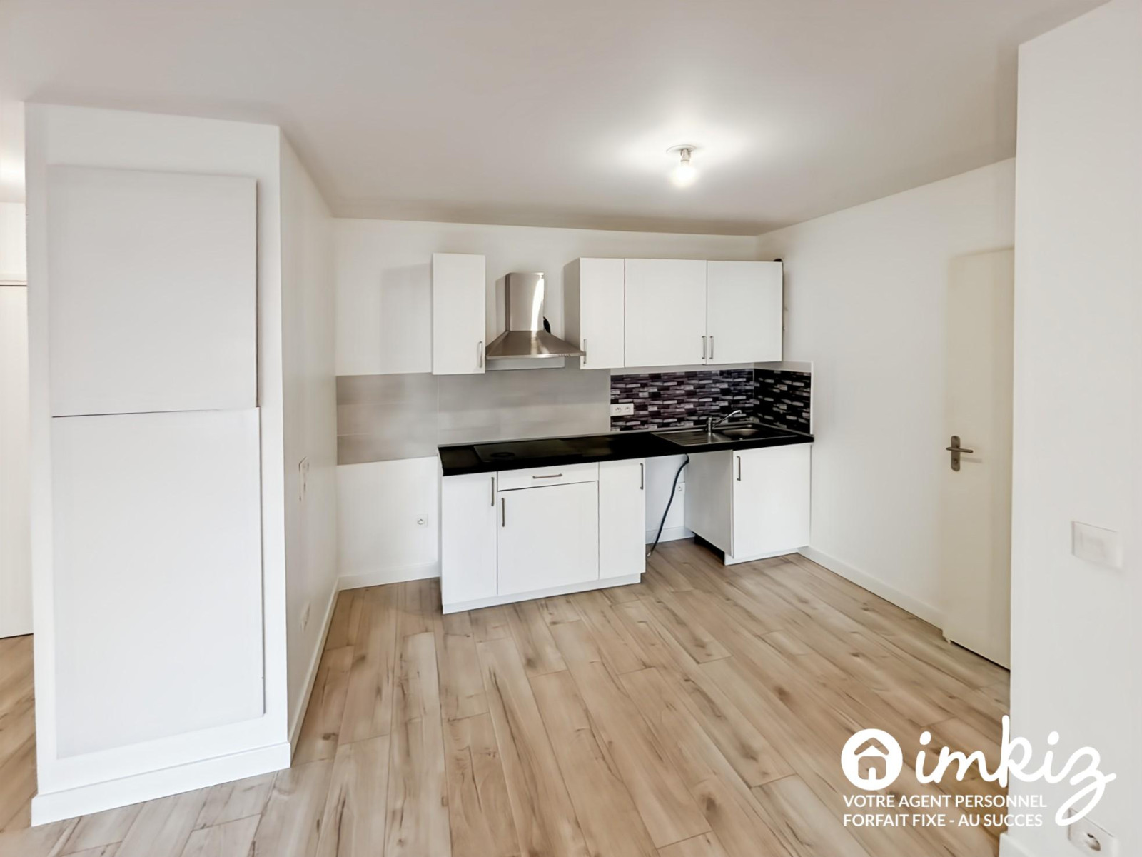 
                                                Vente
                                                 Appartement 2 pièces