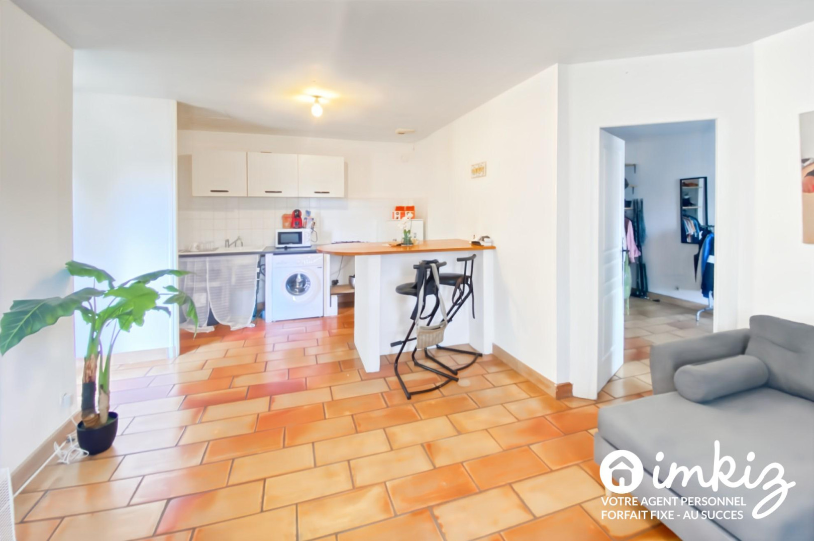 
                                                Vente
                                                 Appartement 2 pièces