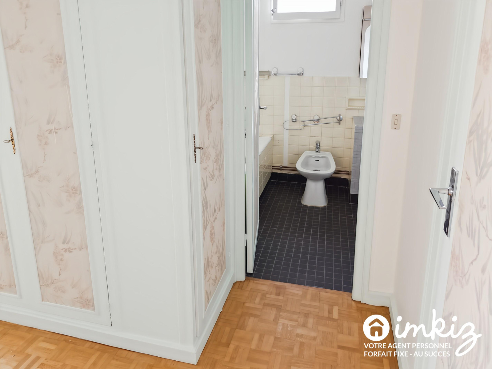 
                                                Vente
                                                 Appartement 2 pièces