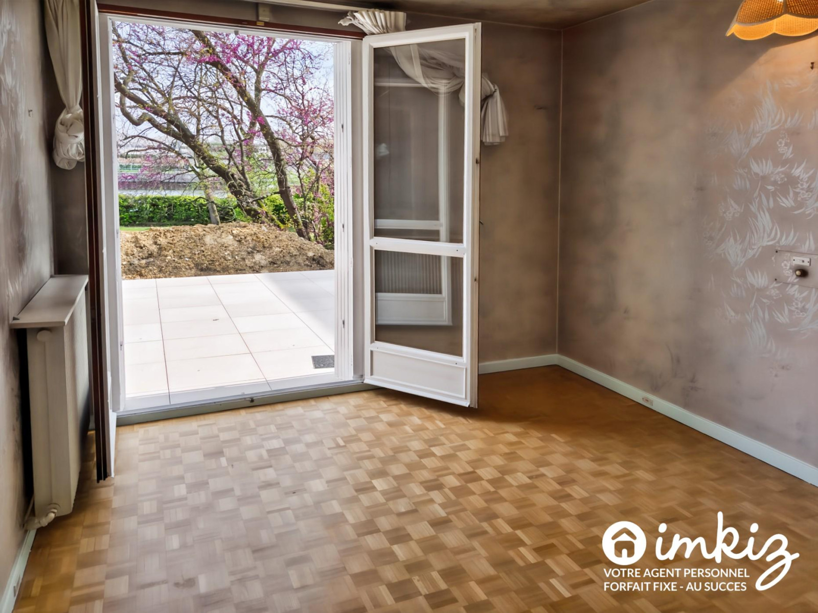 
                                                Vente
                                                 Appartement 2 pièces