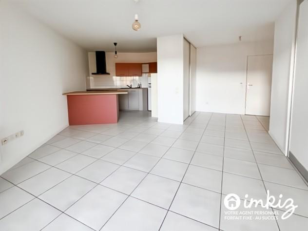 
                                                Vente
                                                 Appartement 2 pièces