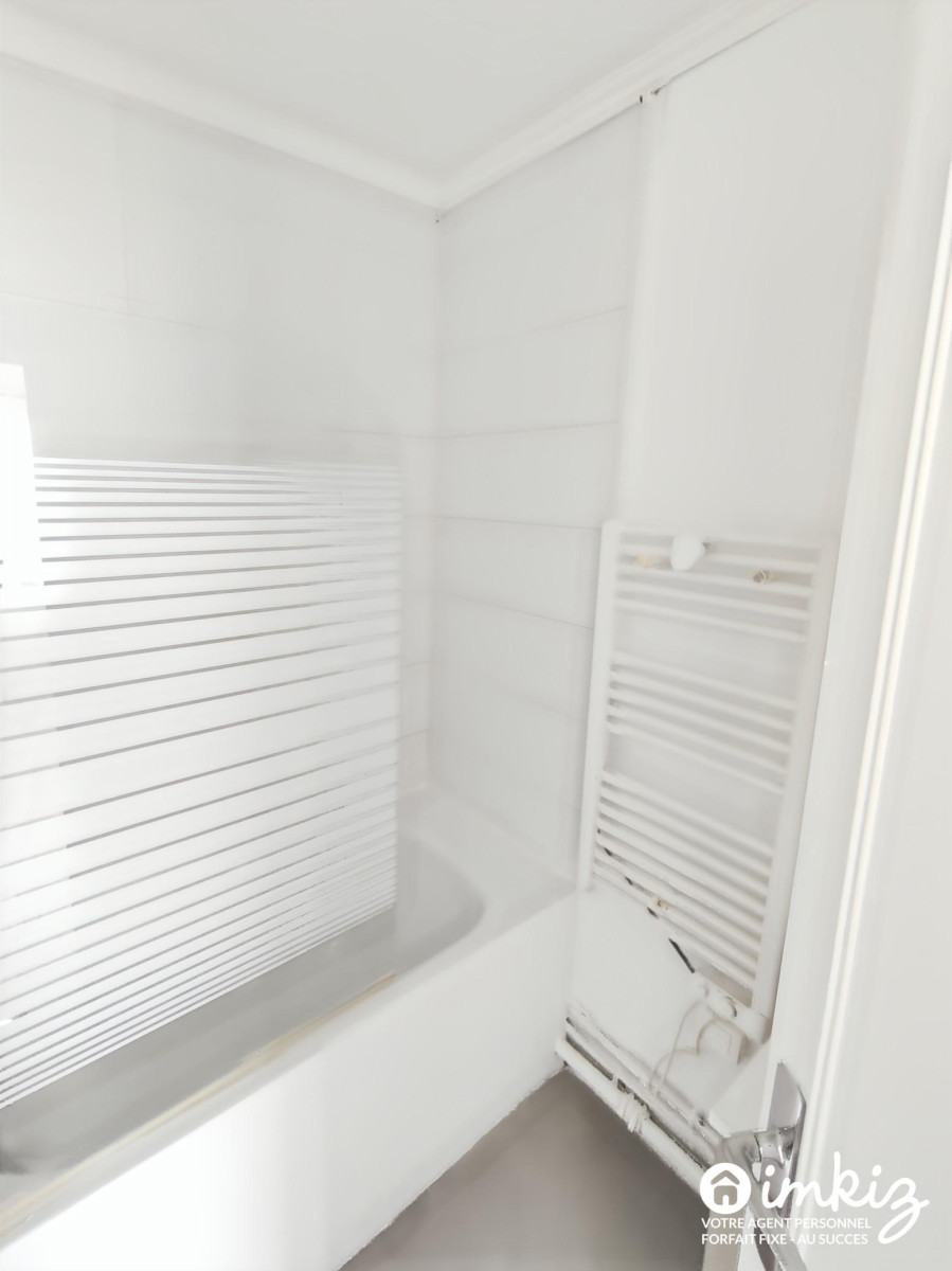 
                                                Vente
                                                 Appartement 2 pièces