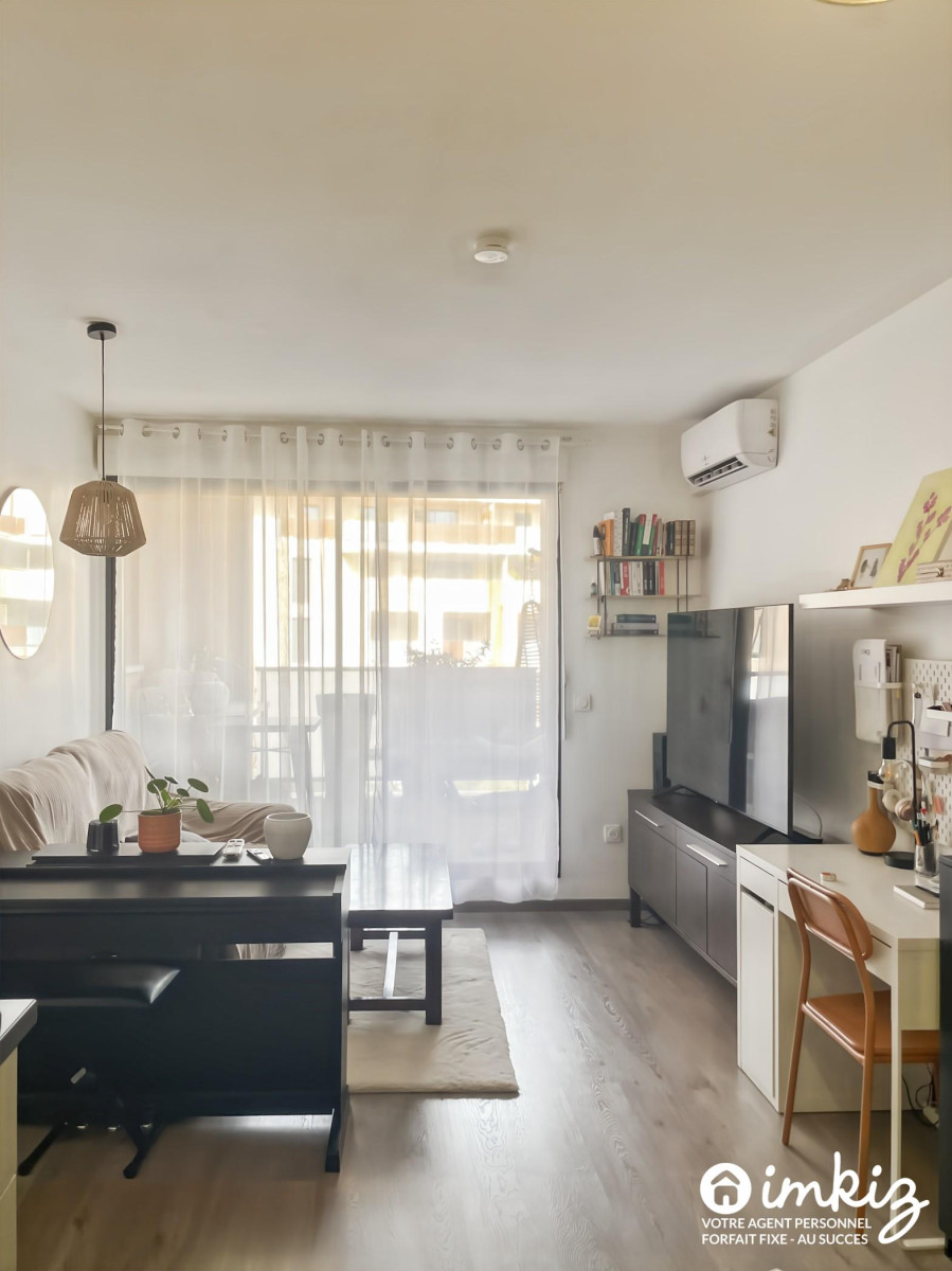 
                                                Vente
                                                 Appartement 2 pièces