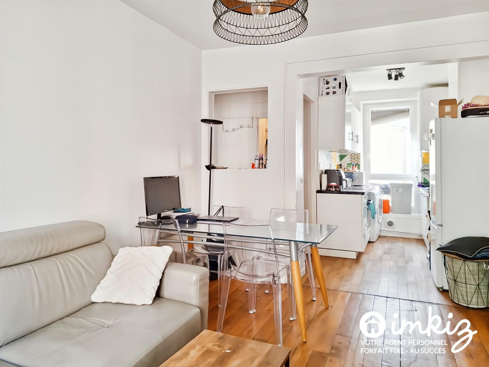 
                                                Vente
                                                 Appartement 2 pièces