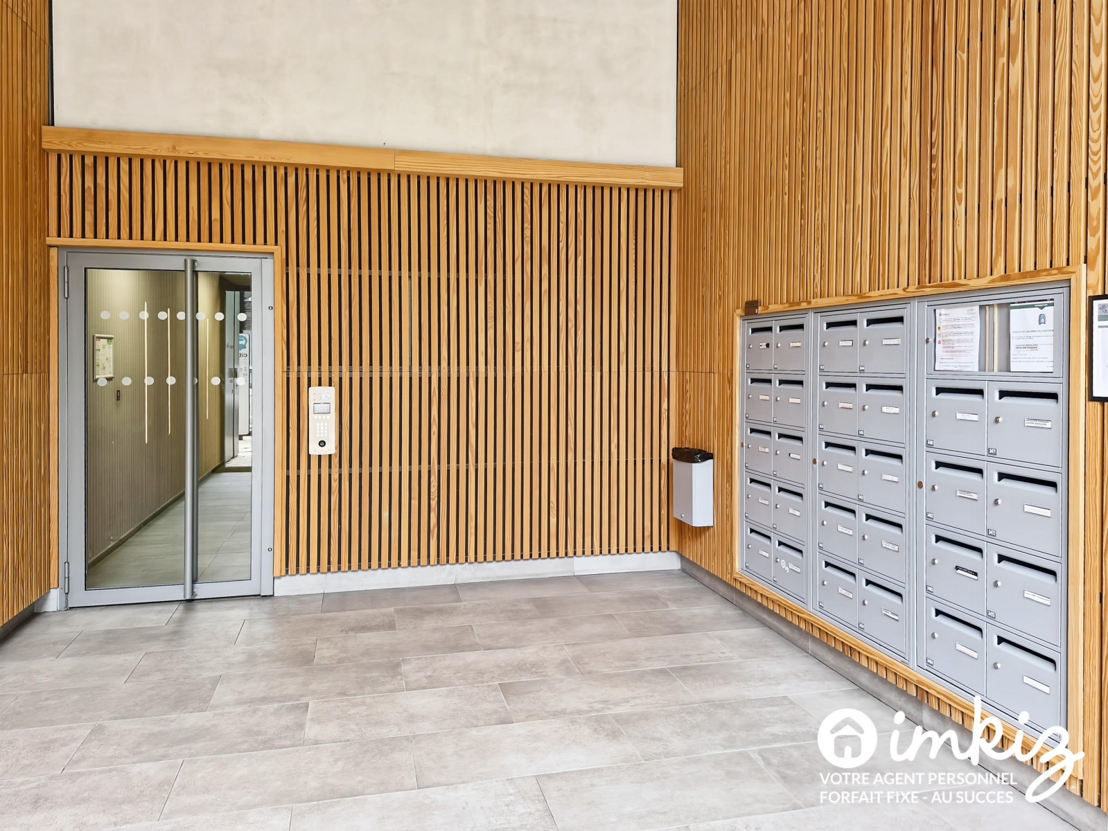 
                                                Vente
                                                 Appartement 2 pièces