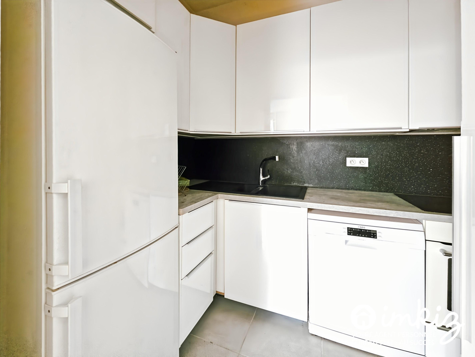 
                                                Vente
                                                 Appartement 2 pièces