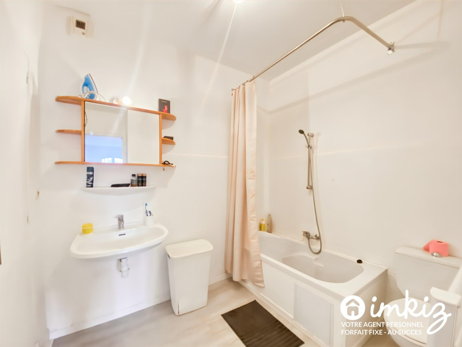 
                                                Vente
                                                 Appartement 2 pièces