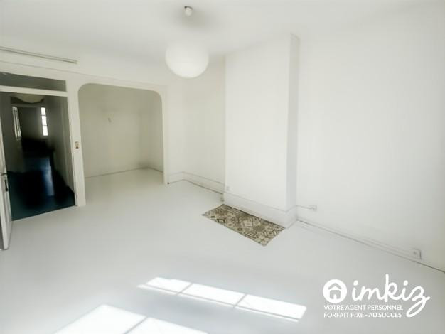
                                                Vente
                                                 Appartement 2 pièces