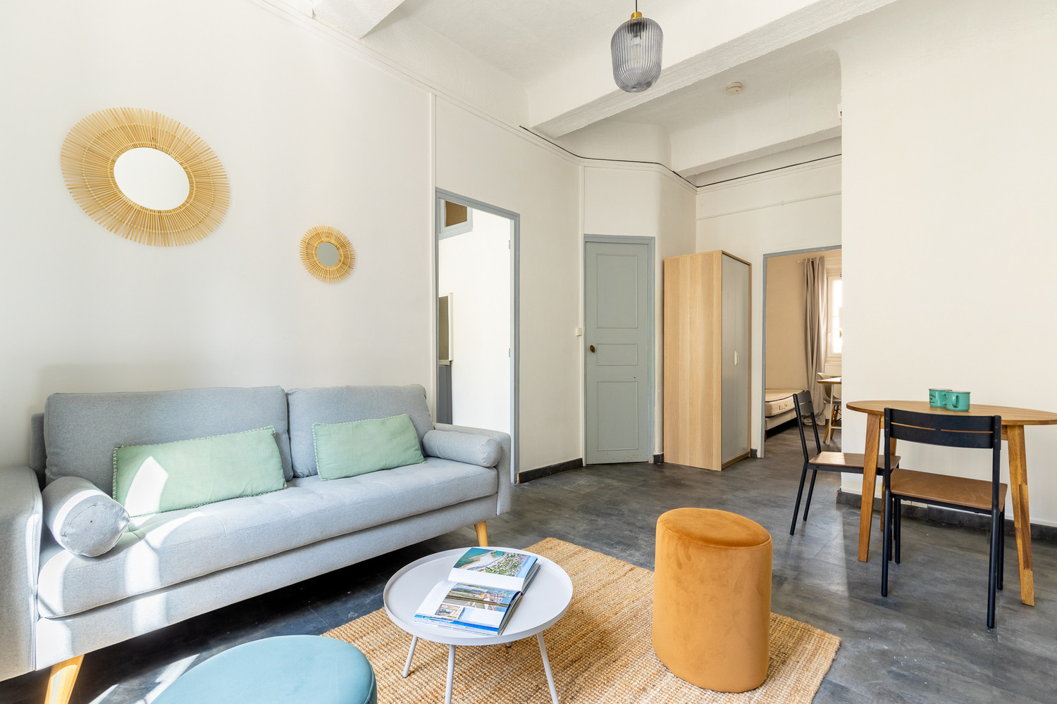 
                                                Location
                                                 Appartement 2 pièces