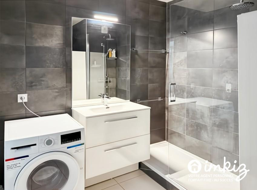 
                                                Vente
                                                 Appartement 2 pièces