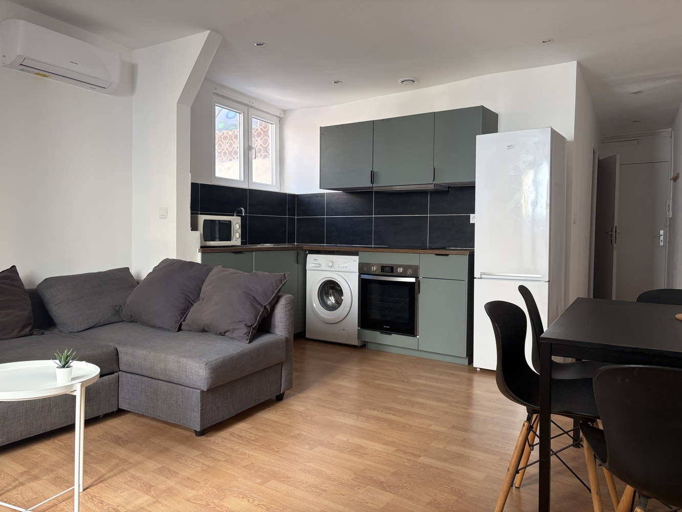 
                                                Vente
                                                 Appartement 2 pièces