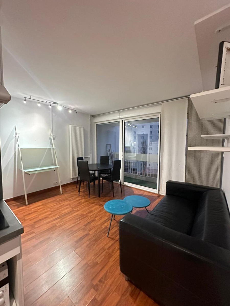 
                                                Location
                                                 Appartement 2 pièces