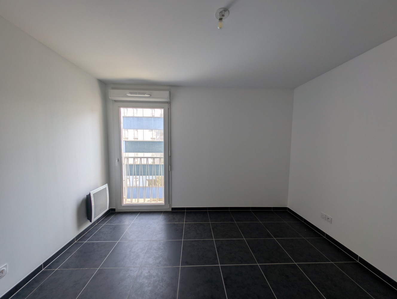 
                                                Location
                                                 Appartement 2 pièces