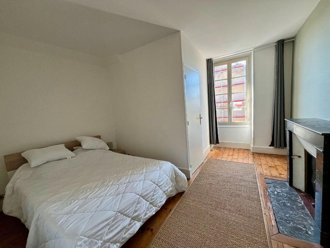 
                                                Location
                                                 Appartement 2 pièces