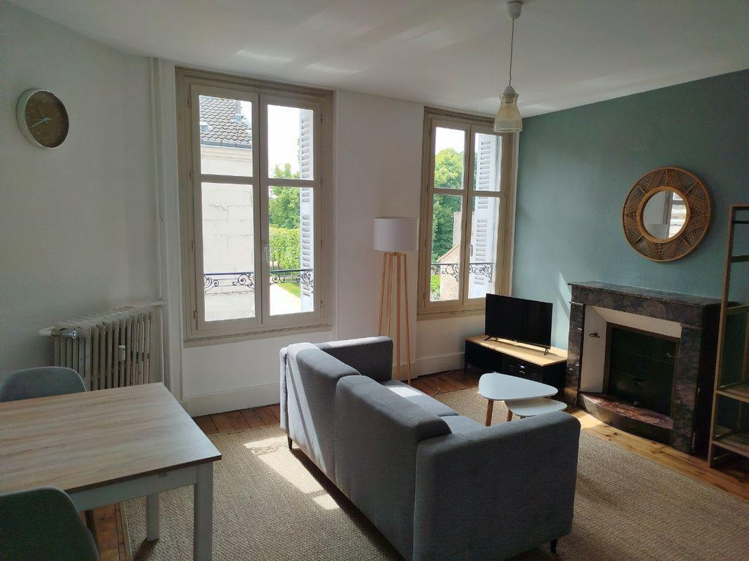 
                                                Location
                                                 Appartement 2 pièces