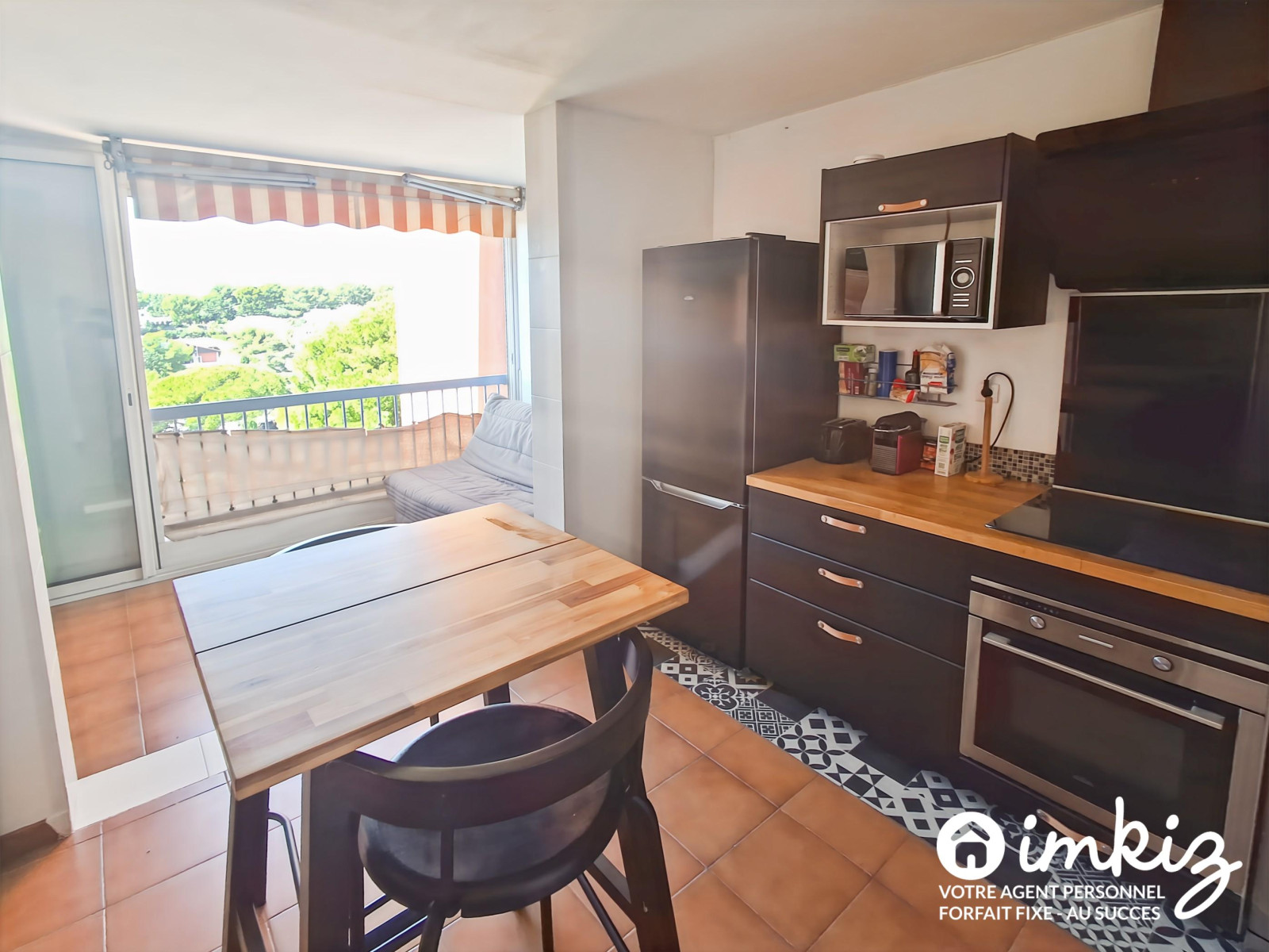 
                                                Vente
                                                 Appartement 2 pièces