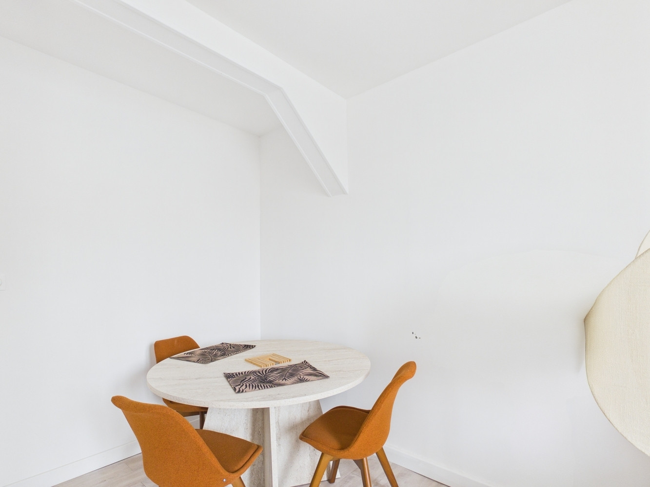 
                                                Location
                                                 Appartement 2 pièces