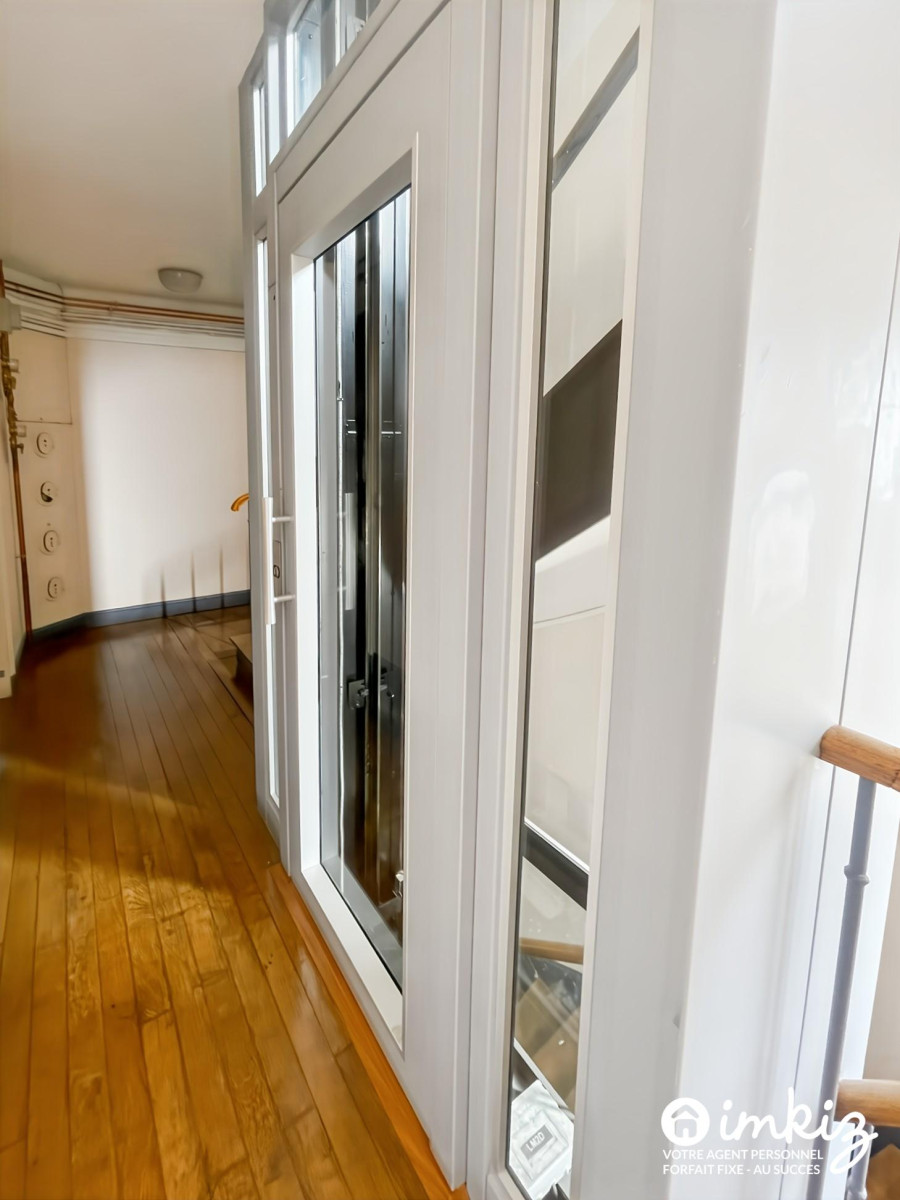 
                                                Vente
                                                 Appartement 2 pièces