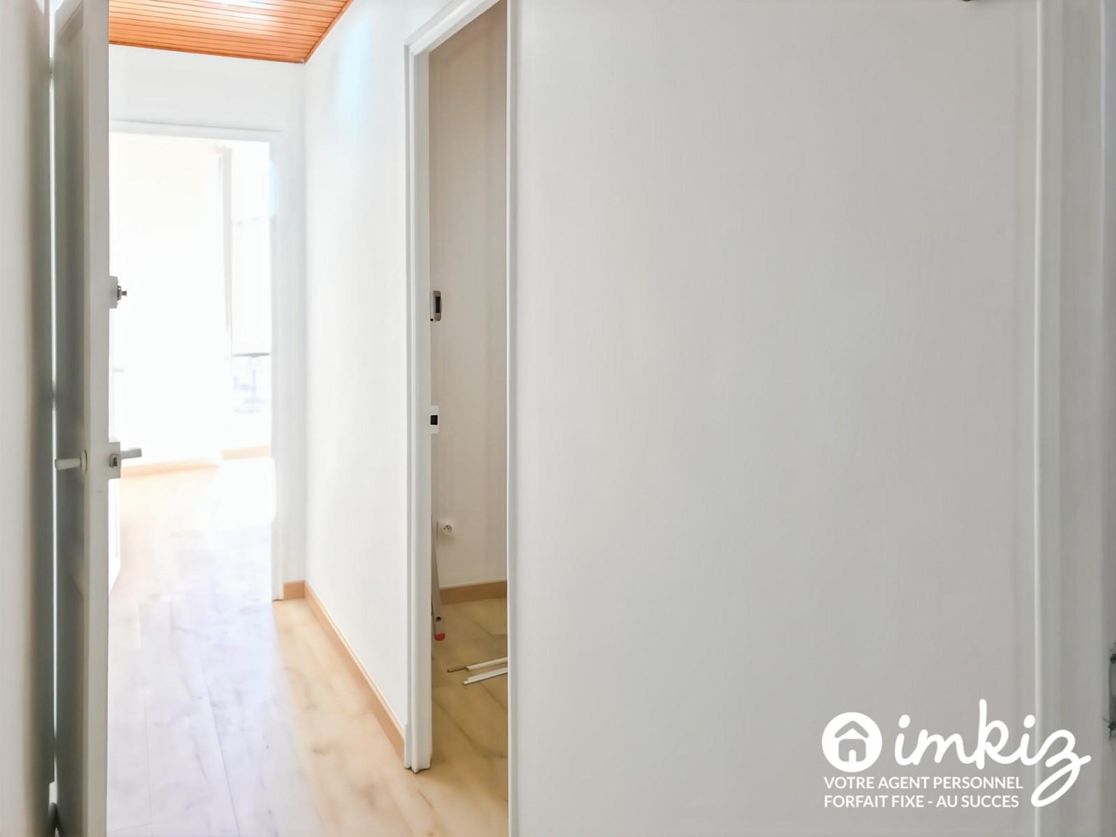 
                                                Vente
                                                 Appartement 2 pièces