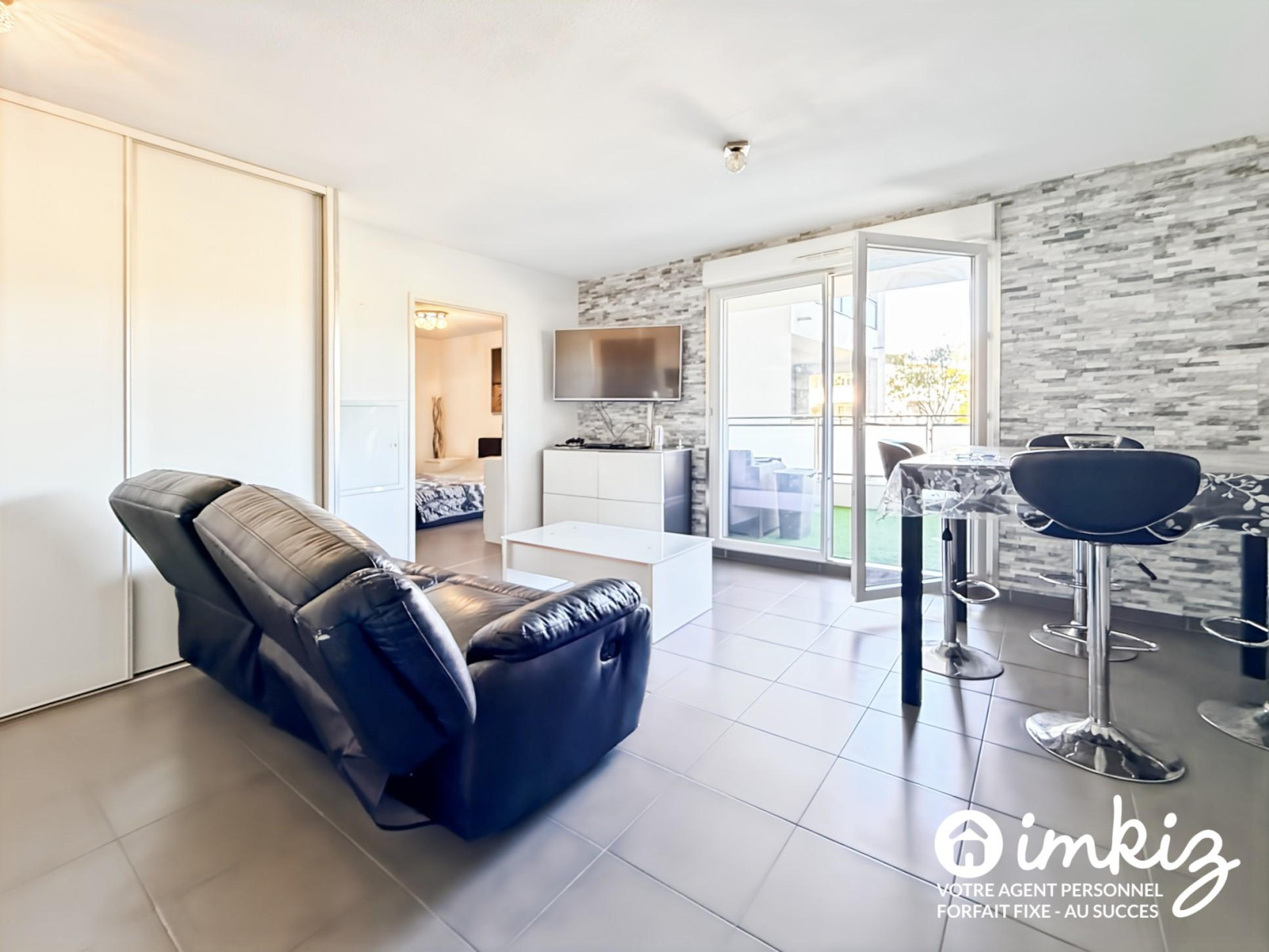 
                                                Vente
                                                 Appartement 2 pièces