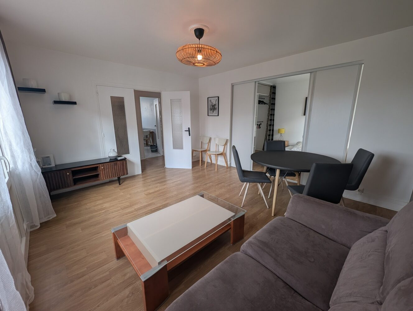 
                                                Location
                                                 Appartement 2 pièces