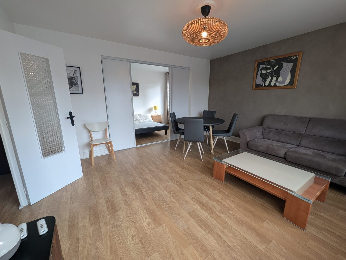 
                                                Location
                                                 Appartement 2 pièces
