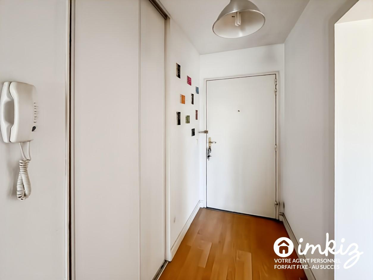 
                                                Vente
                                                 Appartement 2 pièces