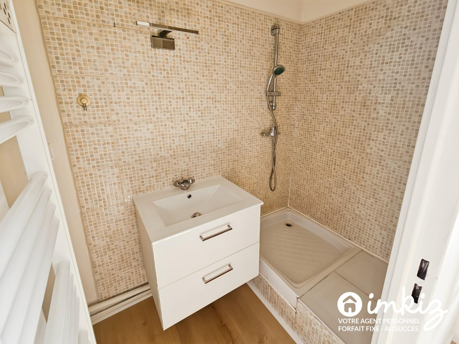 
                                                Vente
                                                 Appartement 2 pièces