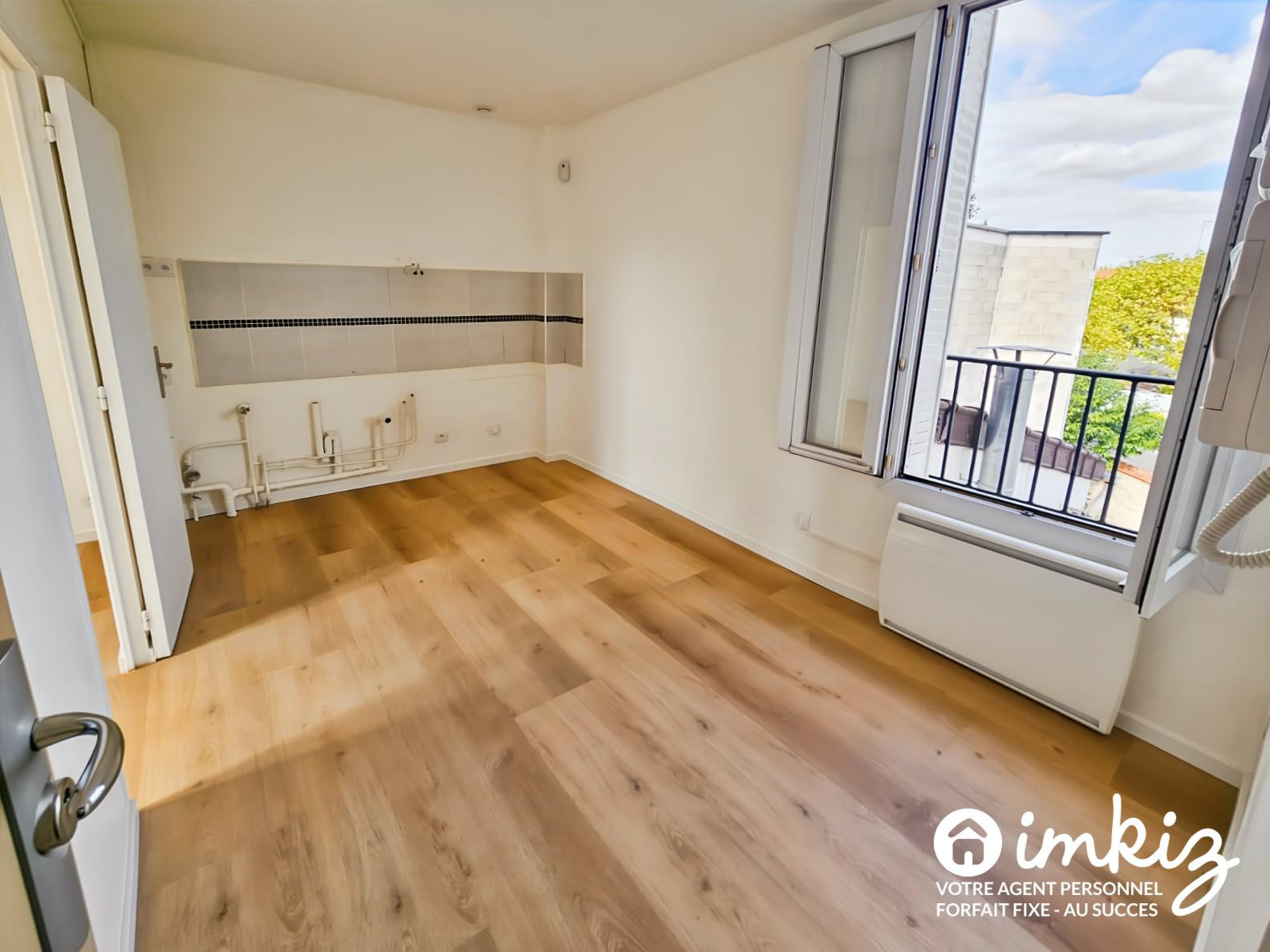 
                                                Vente
                                                 Appartement 2 pièces