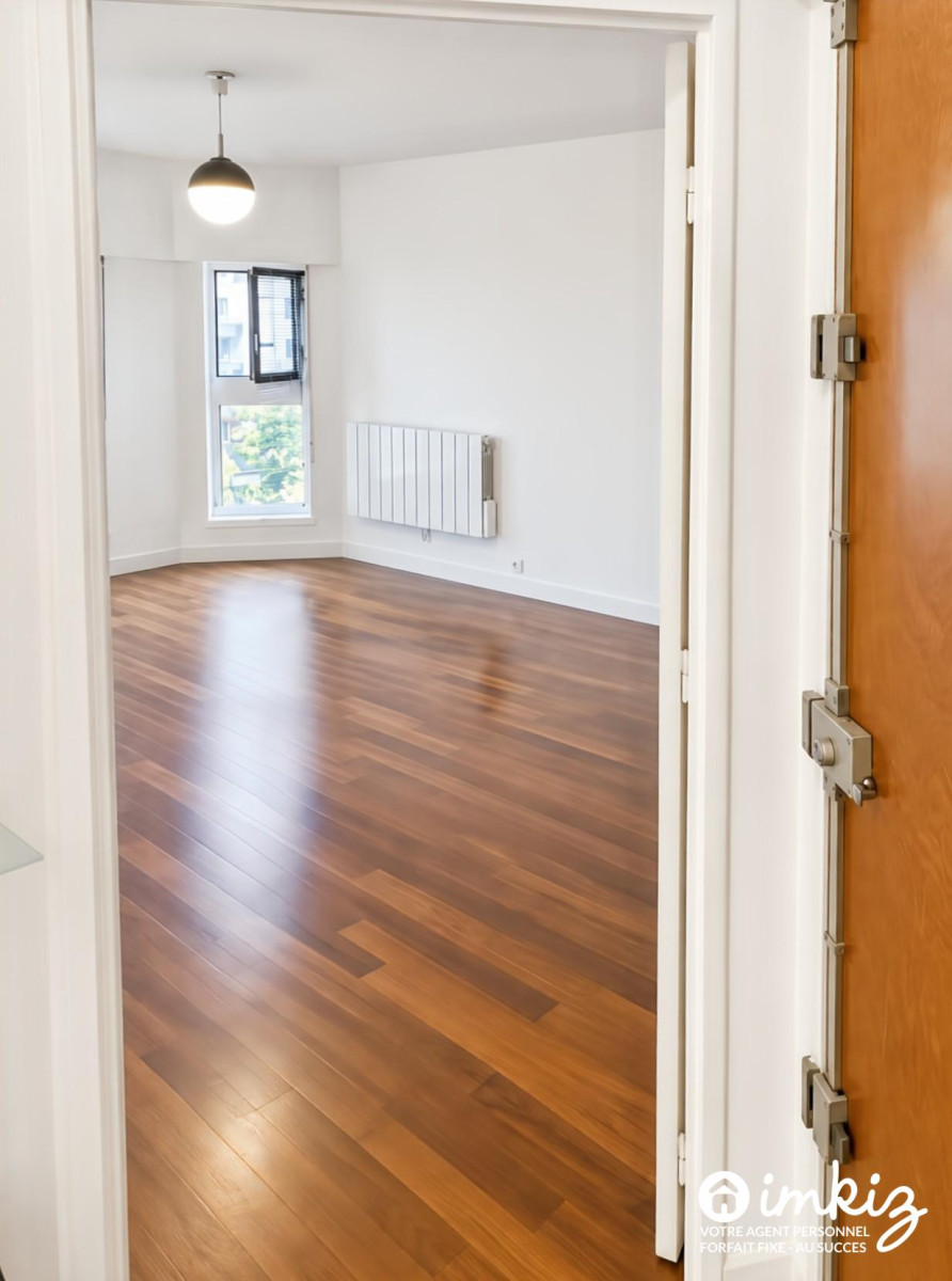 
                                                Vente
                                                 Appartement 2 pièces