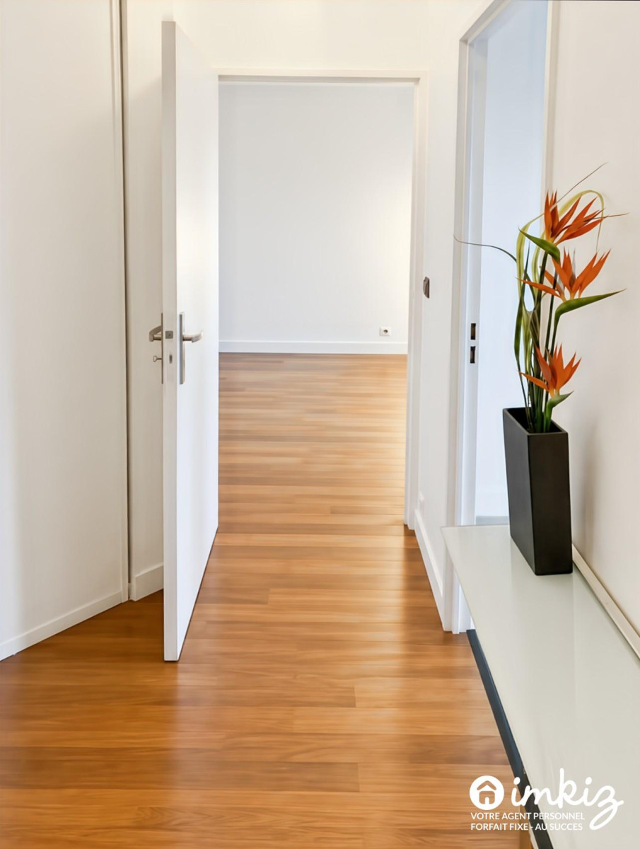 
                                                Vente
                                                 Appartement 2 pièces