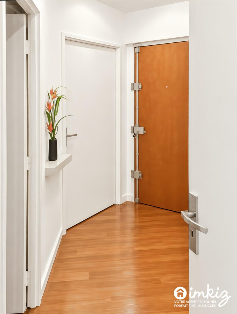 
                                                Vente
                                                 Appartement 2 pièces