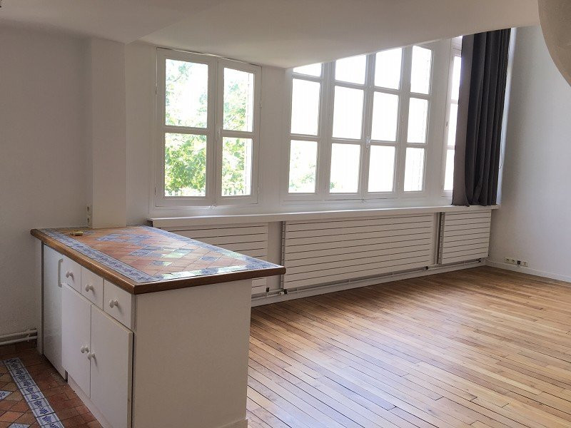 
                                                Location
                                                 appartement 2 pièces 70 m²