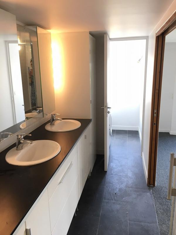 
                                                Location
                                                 appartement 2 pièces 70 m²