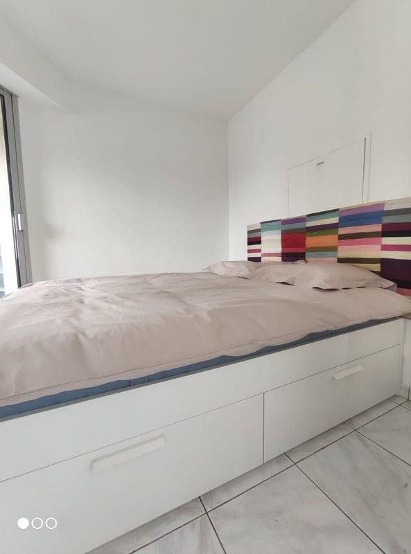 
                                                Location
                                                 Appartement - 2 pièces - 830